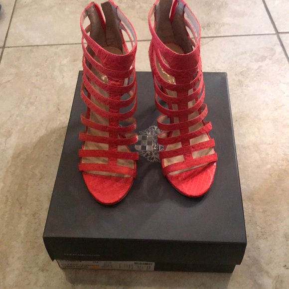 Vince Camuto high heels size 6 never worn - Picture 2 of 5